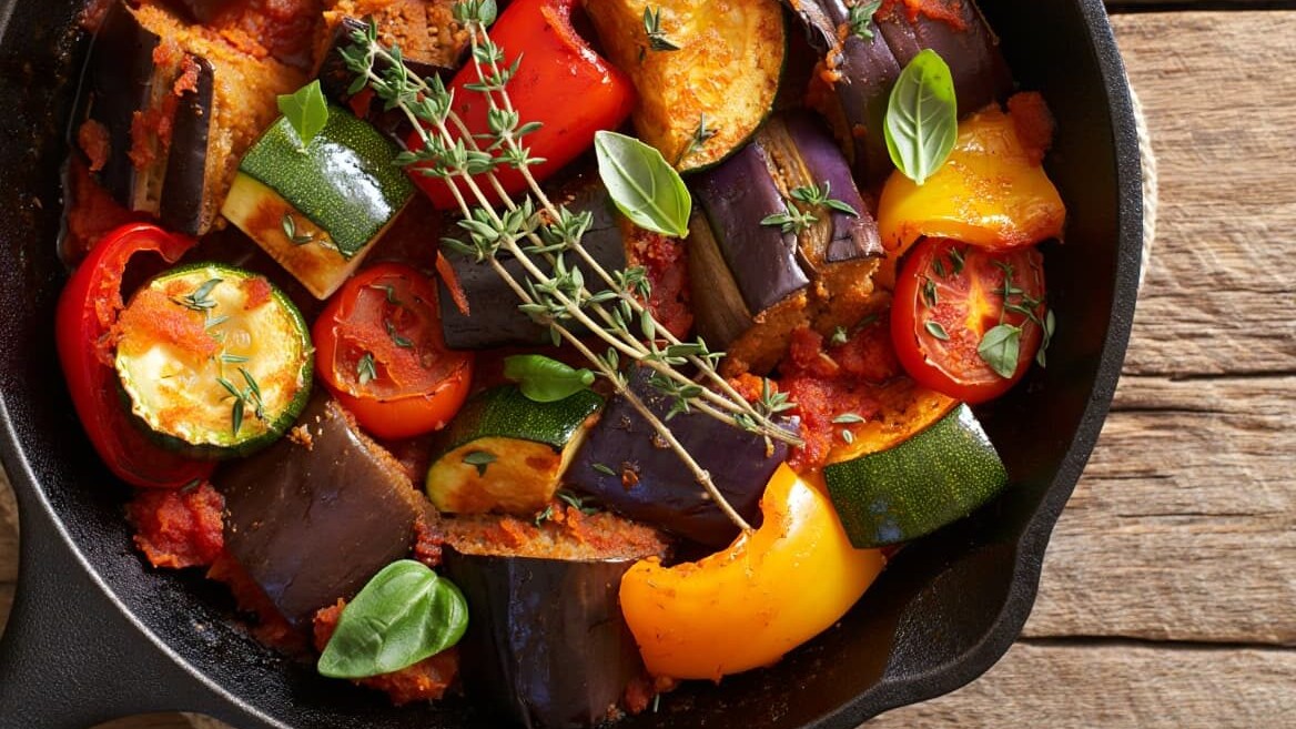 Savršeni ratatouille: Francuski klasik u rerni sa mediteranskim povrćem
