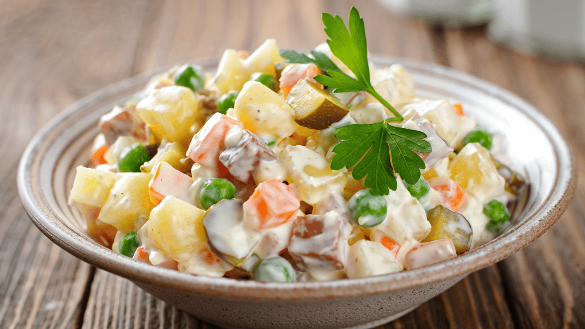 Ruska salata - Originalni recept sa kućnim majonezom i savetima šefa